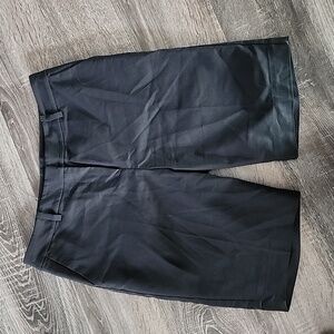 🦜 Prologue flat front Bermuda Shorts 🦜